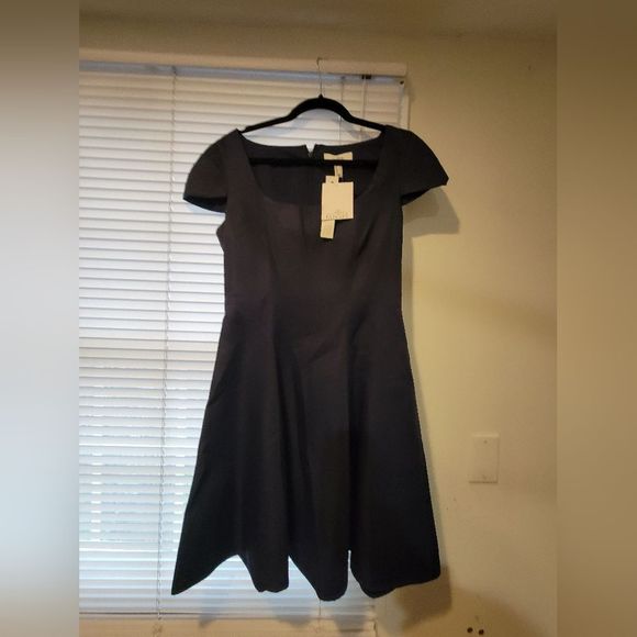NWT BELL BADGELY SEMI FORMAL FIT AND FLARE SKATER DRESS MSRP $180 - Picture 3 of 9